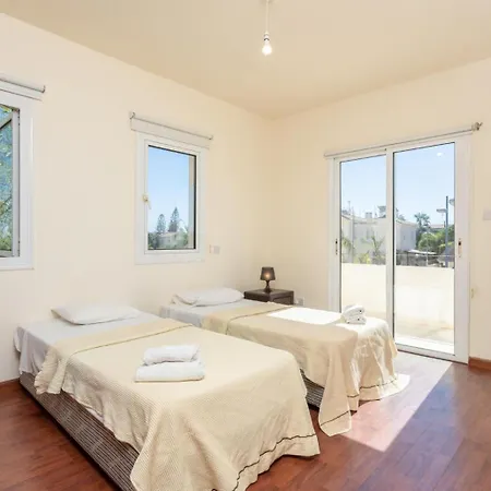 Solis *